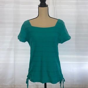 EUC!! Sz large…Lee teal/turquoise dressy short sleeve square neck shirt 🤩